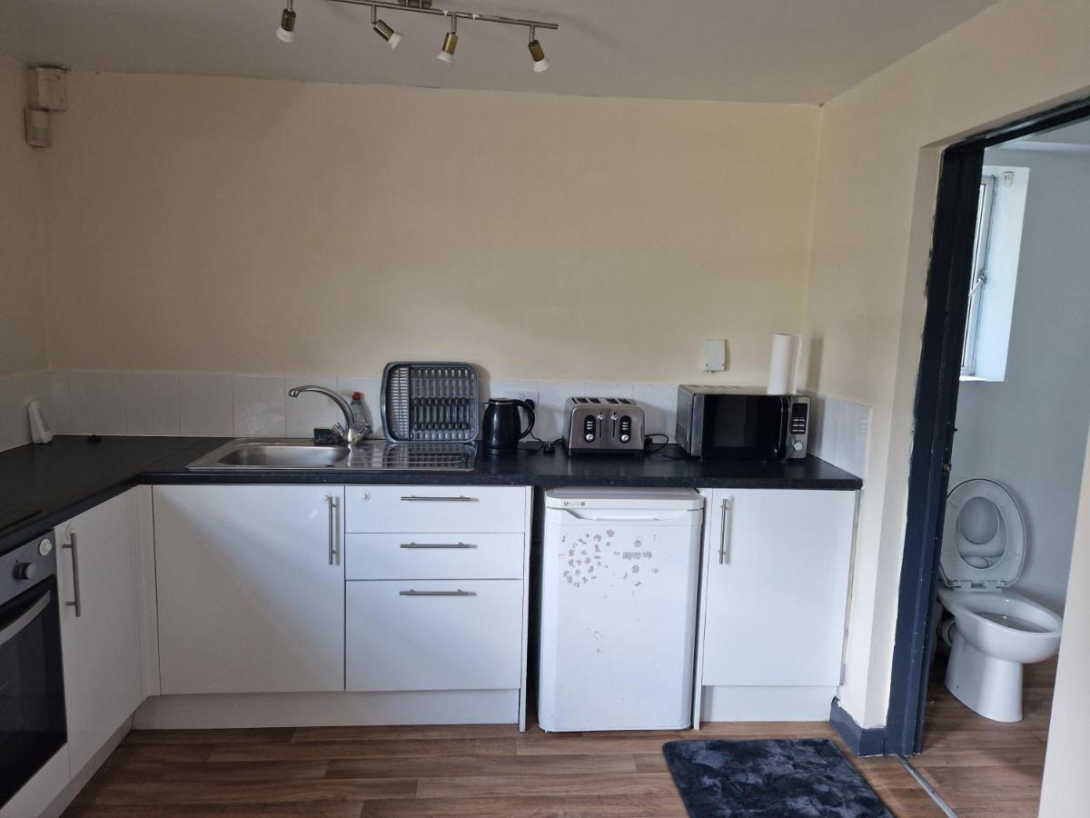 Maidstone Heights III - 1 Bedroom In Maidstone! Εξωτερικό φωτογραφία